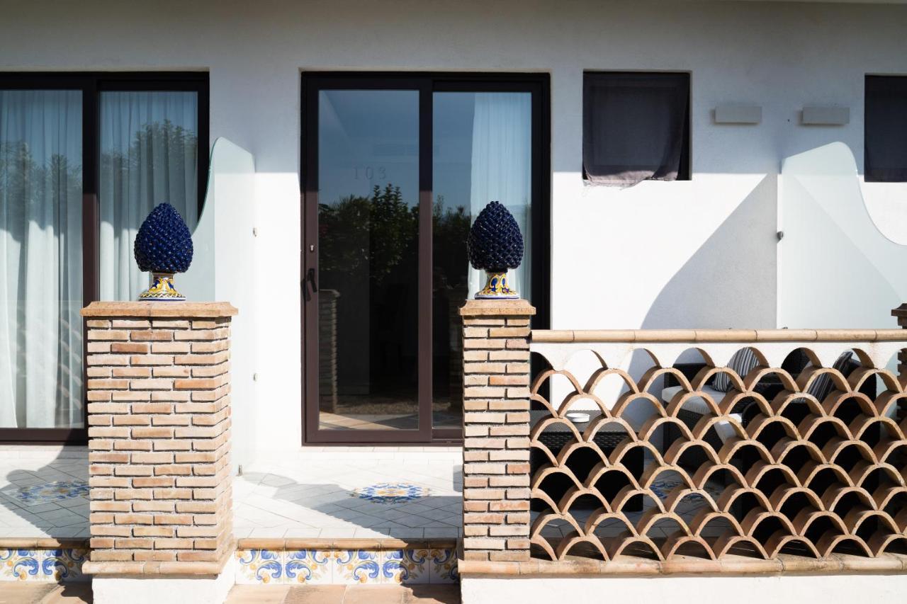 Paradise Sicily Rooms Calatabiano Exteriör bild